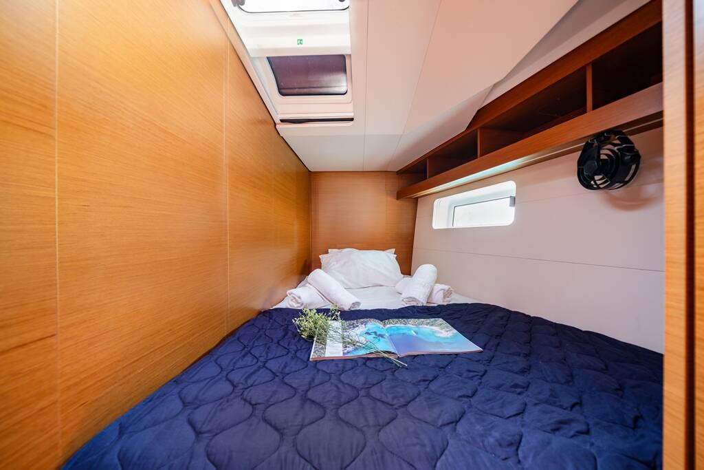 Jeanneau 54 Celena IV