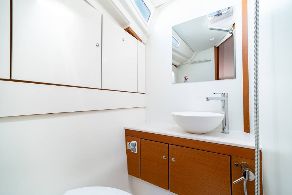 Jeanneau 54 Nobilis One