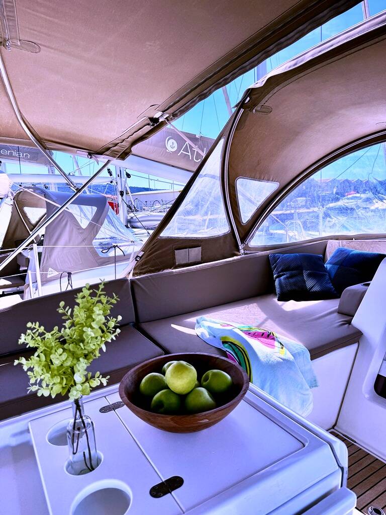 Jeanneau 54 Our Lady