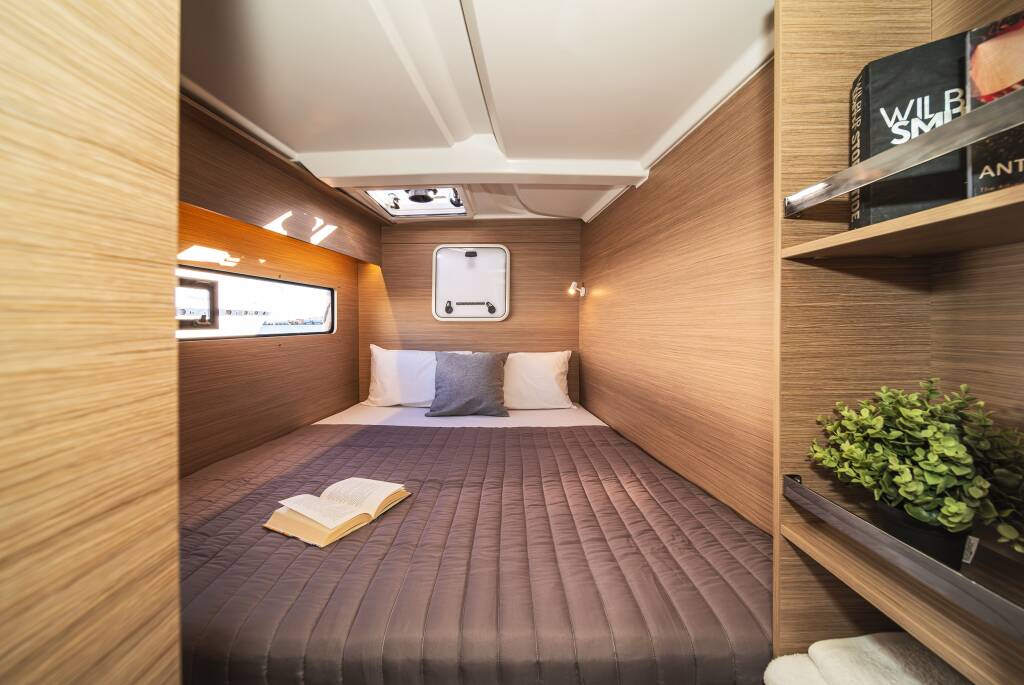 Lagoon 38 Alma Breeze