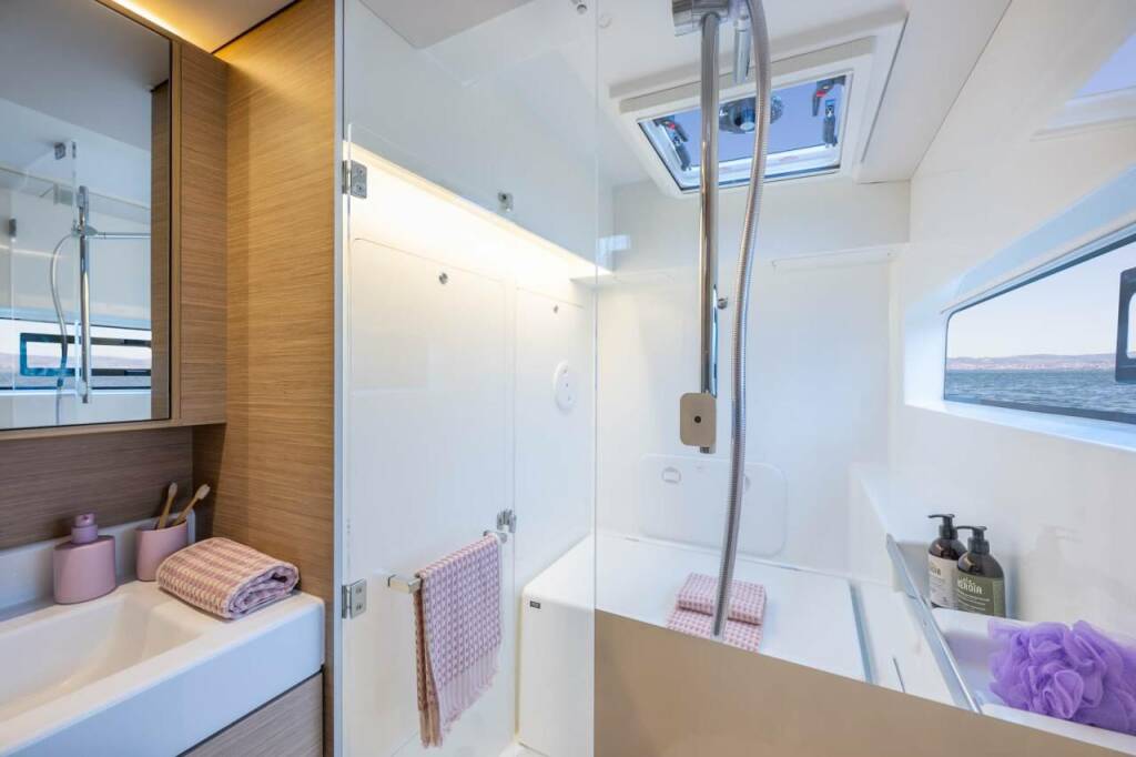Katamaran Lagoon 380 New