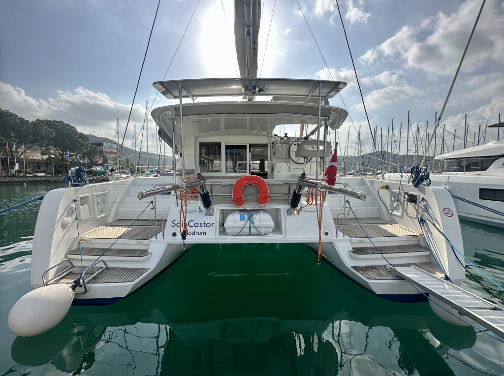Lagoon 40 Sail Castor