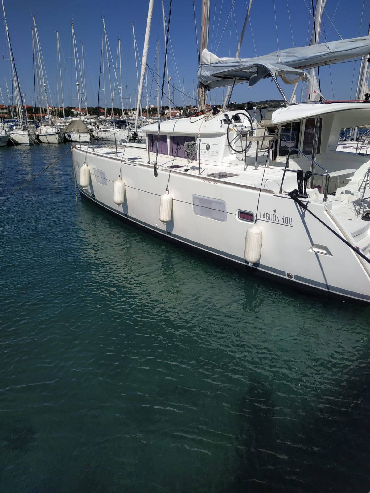 Katamaran Lagoon 400 Atlantic