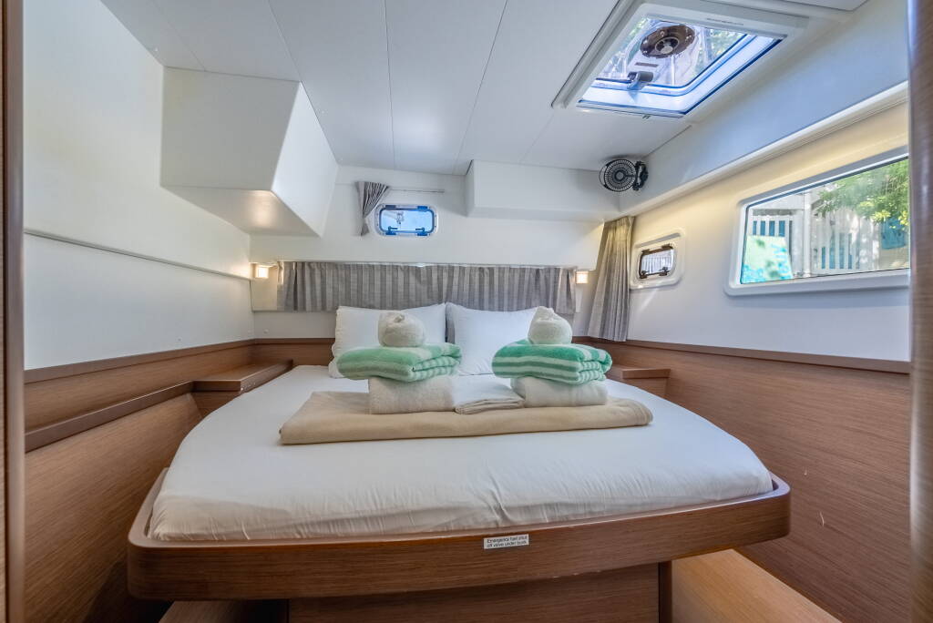 Lagoon 42 Arctic Fantasy II