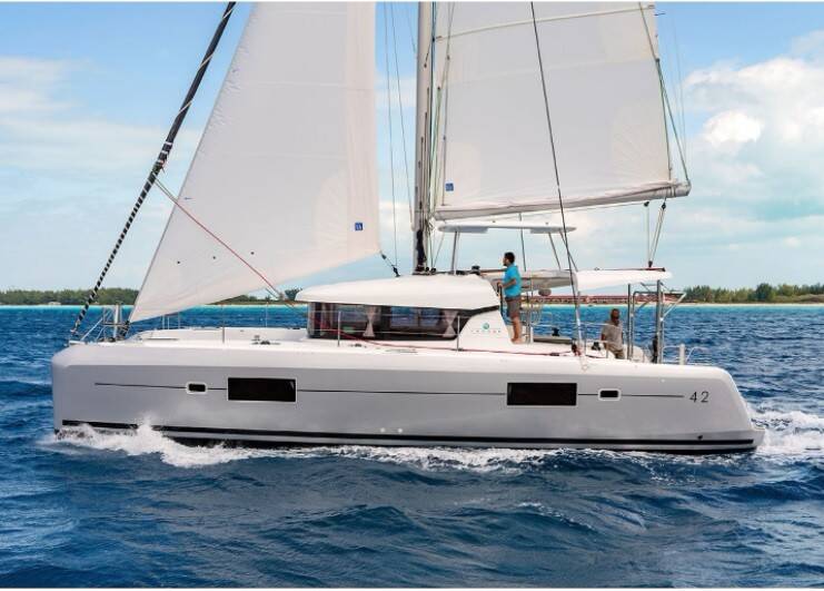 Lagoon 42 MIRRA