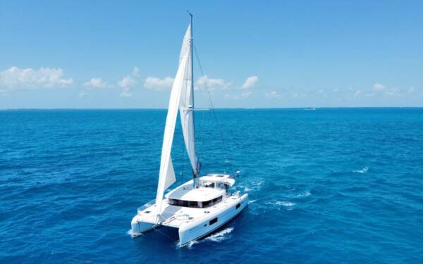 Lagoon 42 Sugar Magnolia