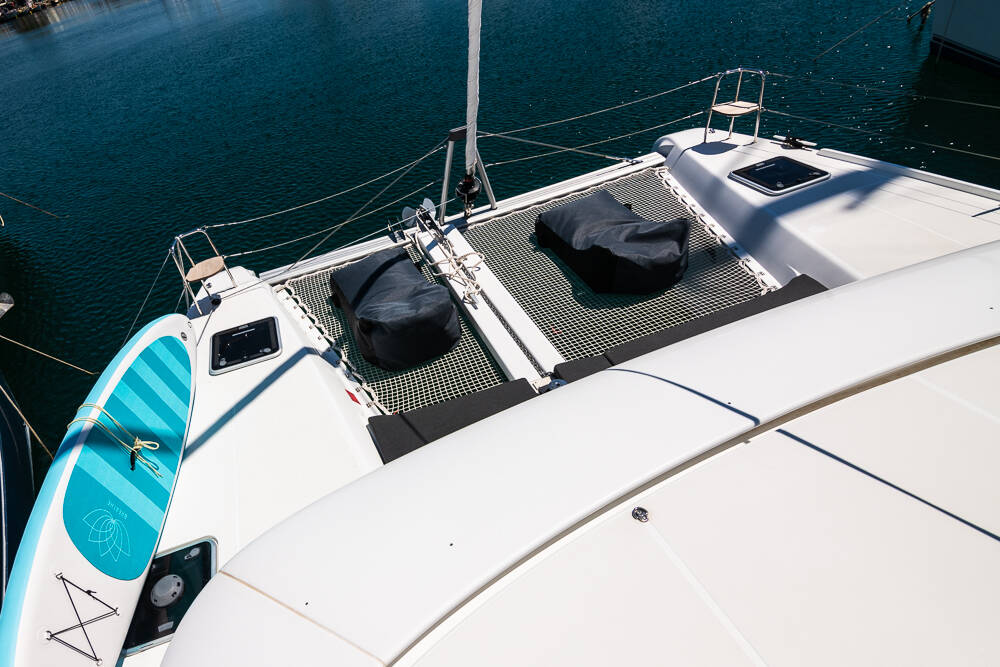 Lagoon 42 Blue Trident