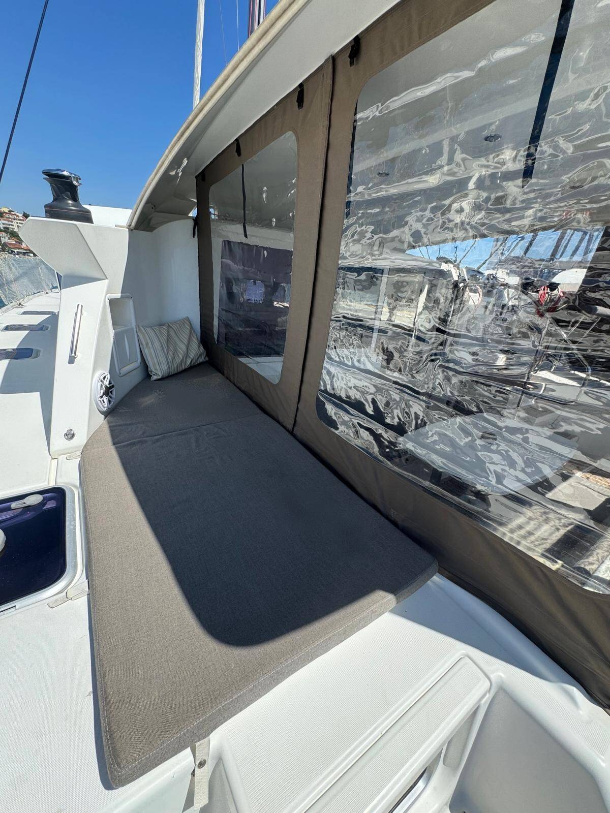 Lagoon 421 Happiness