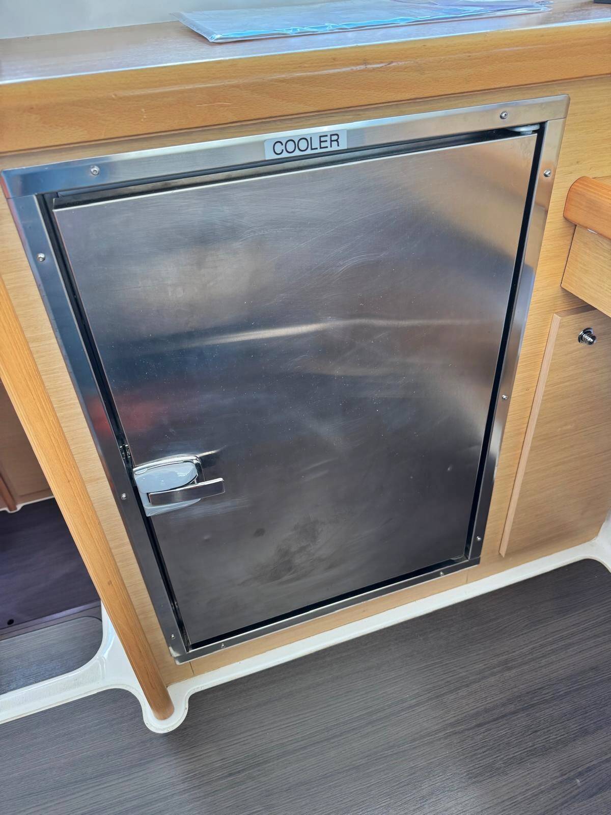 Lagoon 421 Happiness