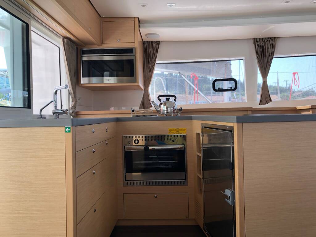 Lagoon 450 F Aristofanis