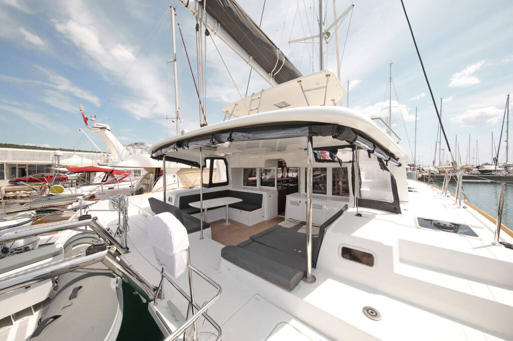 Katamaran Lagoon 450 F Paradise