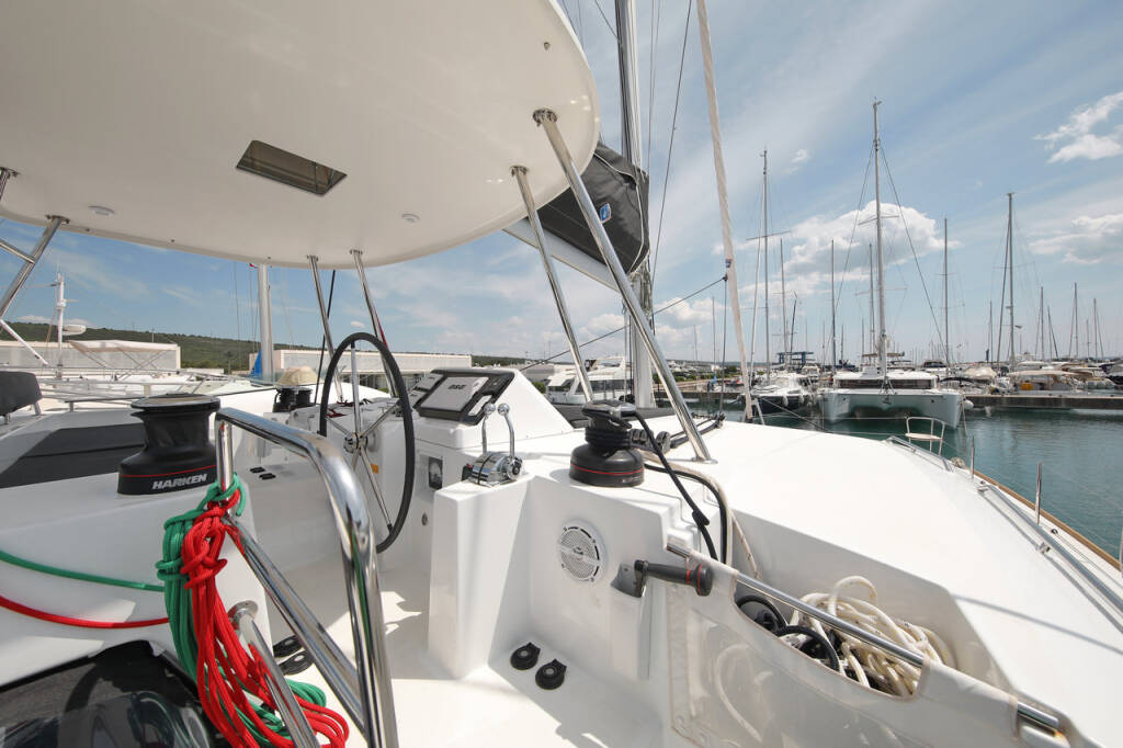 Katamaran Lagoon 450 F Paradise