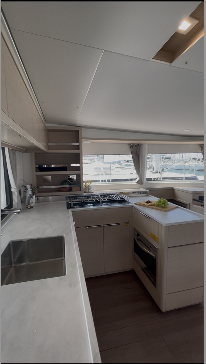 Lagoon 46 OW Uncharted