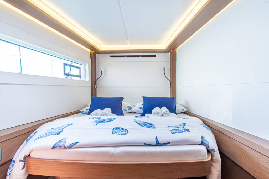 Lagoon 46 Velvet Breeze