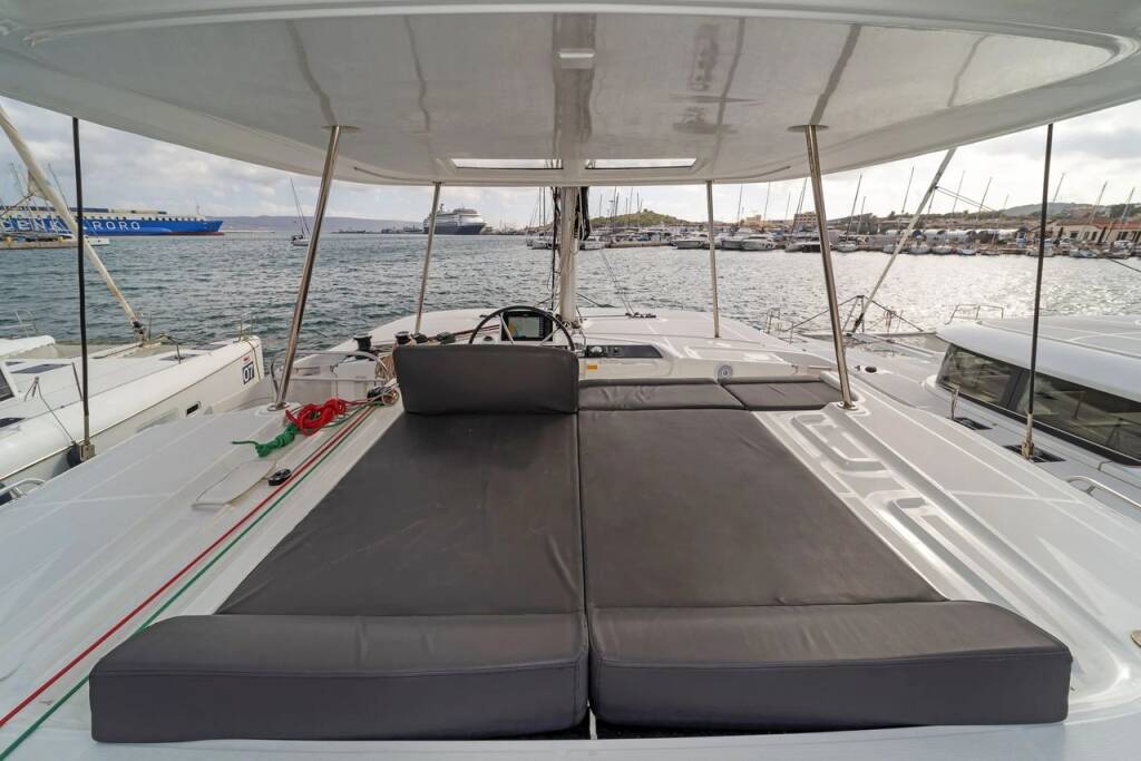Catamaran Lagoon 46 Lizz