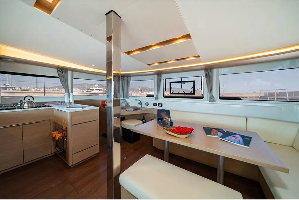 Lagoon 46 Mary Grace II