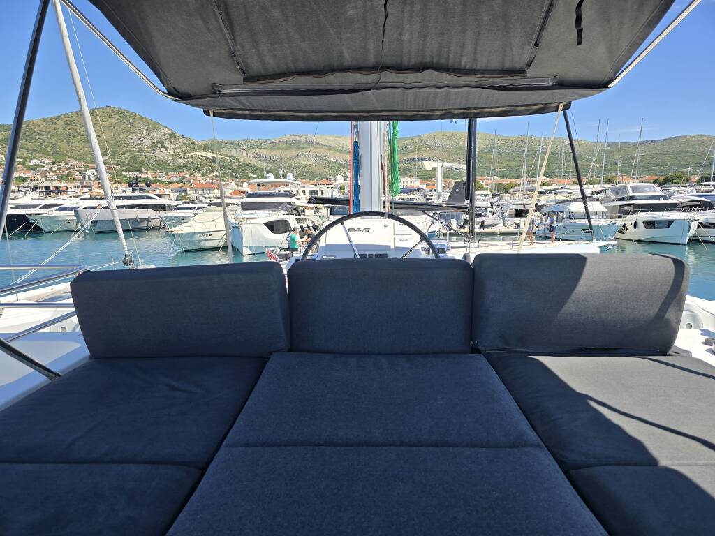 Lagoon 50 Sail La Vie