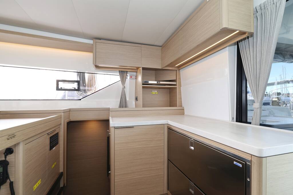 Lagoon 51 Zarathustra