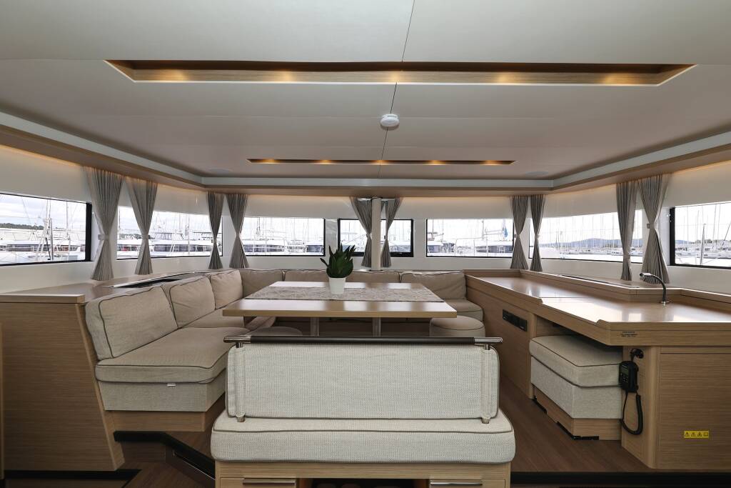 Lagoon 51 Zarathustra