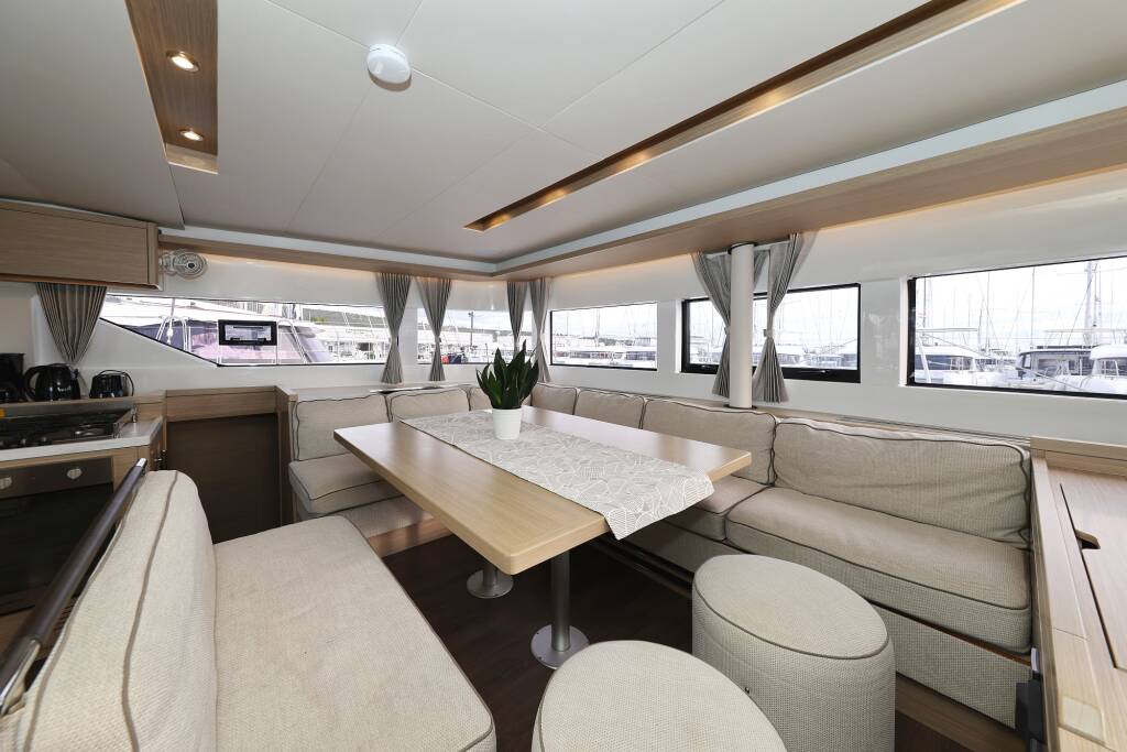 Lagoon 51 Zarathustra