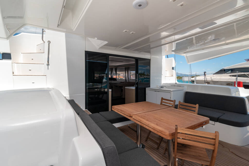 Lagoon 51 All For Love