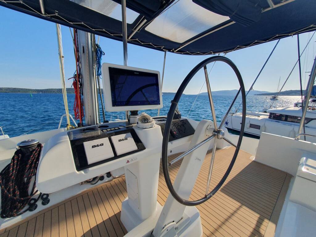 Catamaran Lagoon 52 F 