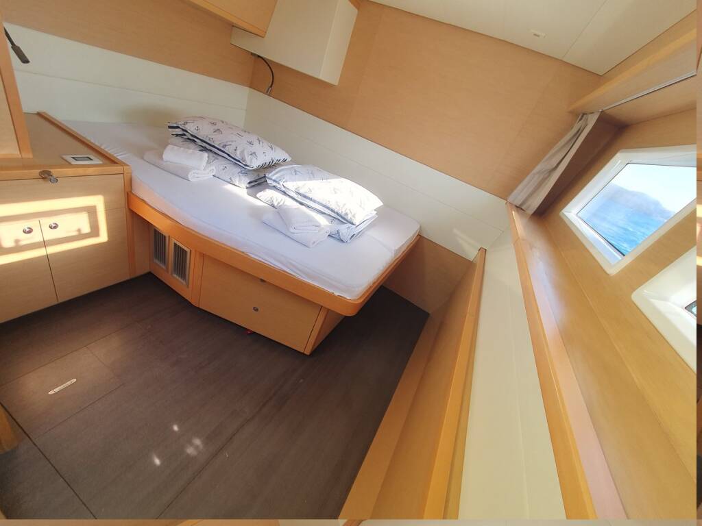 Catamaran Lagoon 52 F 