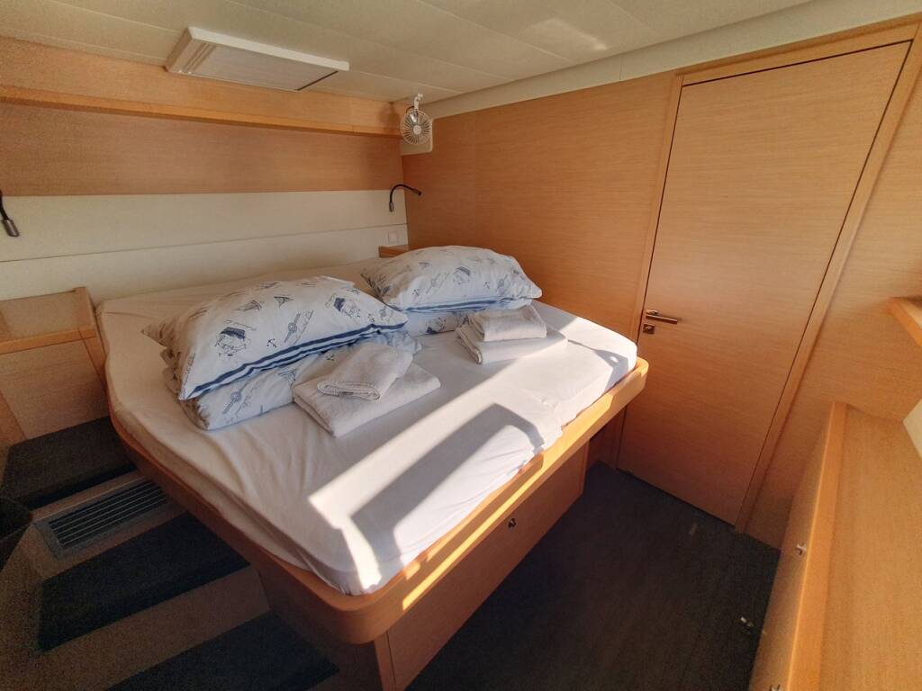 Catamaran Lagoon 52 F 