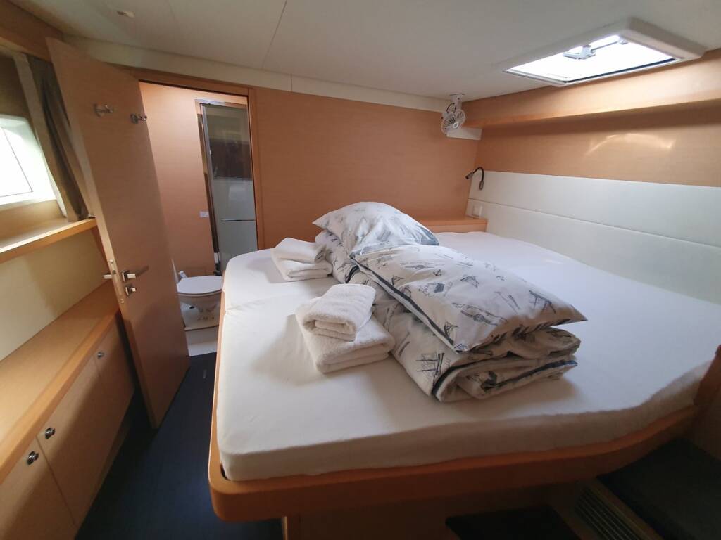 Catamaran Lagoon 52 F 