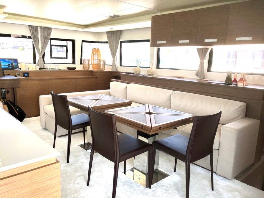 Catamaran Lagoon 620 Atlantis