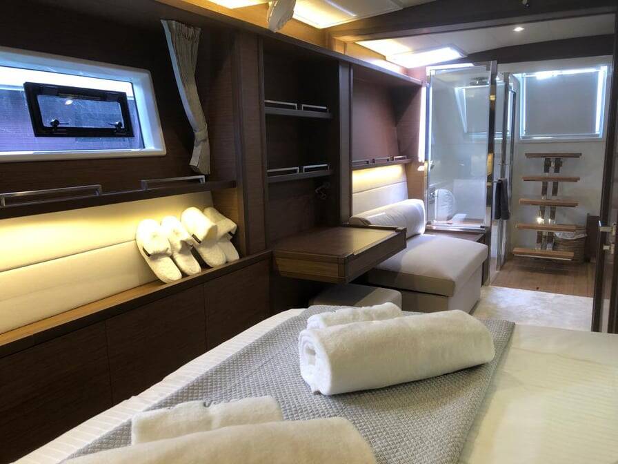 Catamaran Lagoon 620 Atlantis