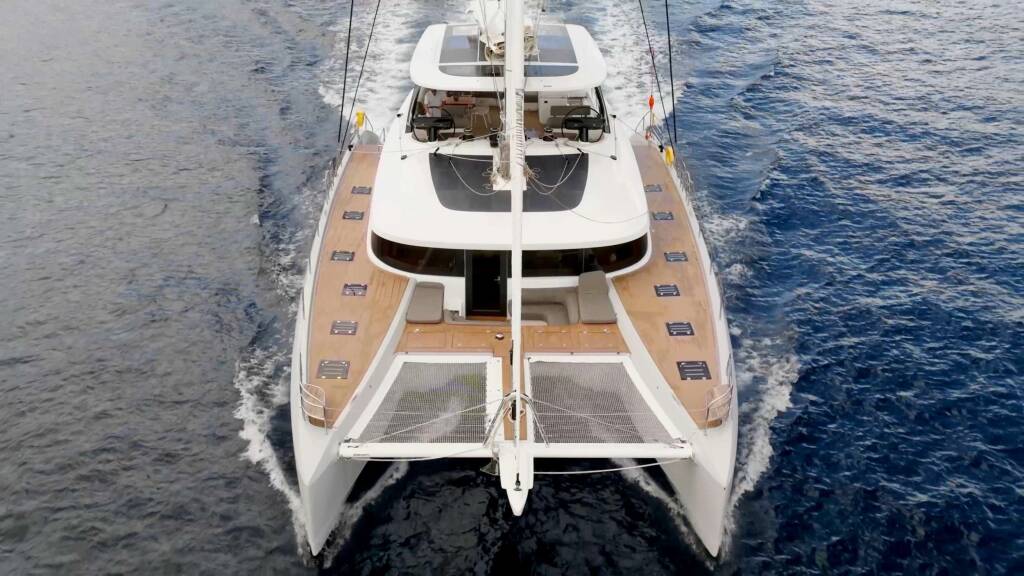 Lagoon Sixty 5 TriWing Endor