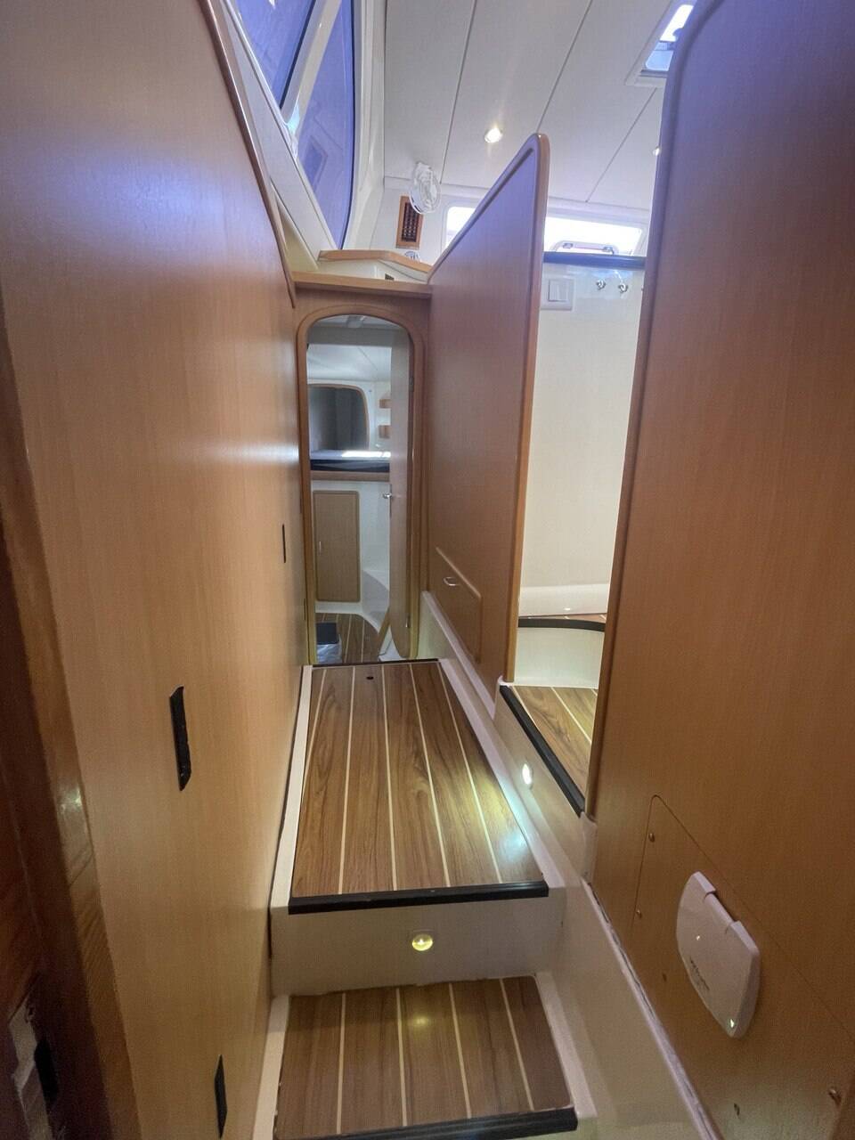 Katamaran Leopard 4300 Emocean