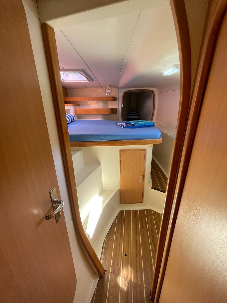 Katamaran Leopard 4300 Emocean