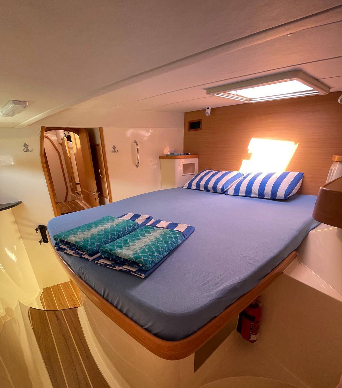 Katamaran Leopard 4300 Emocean