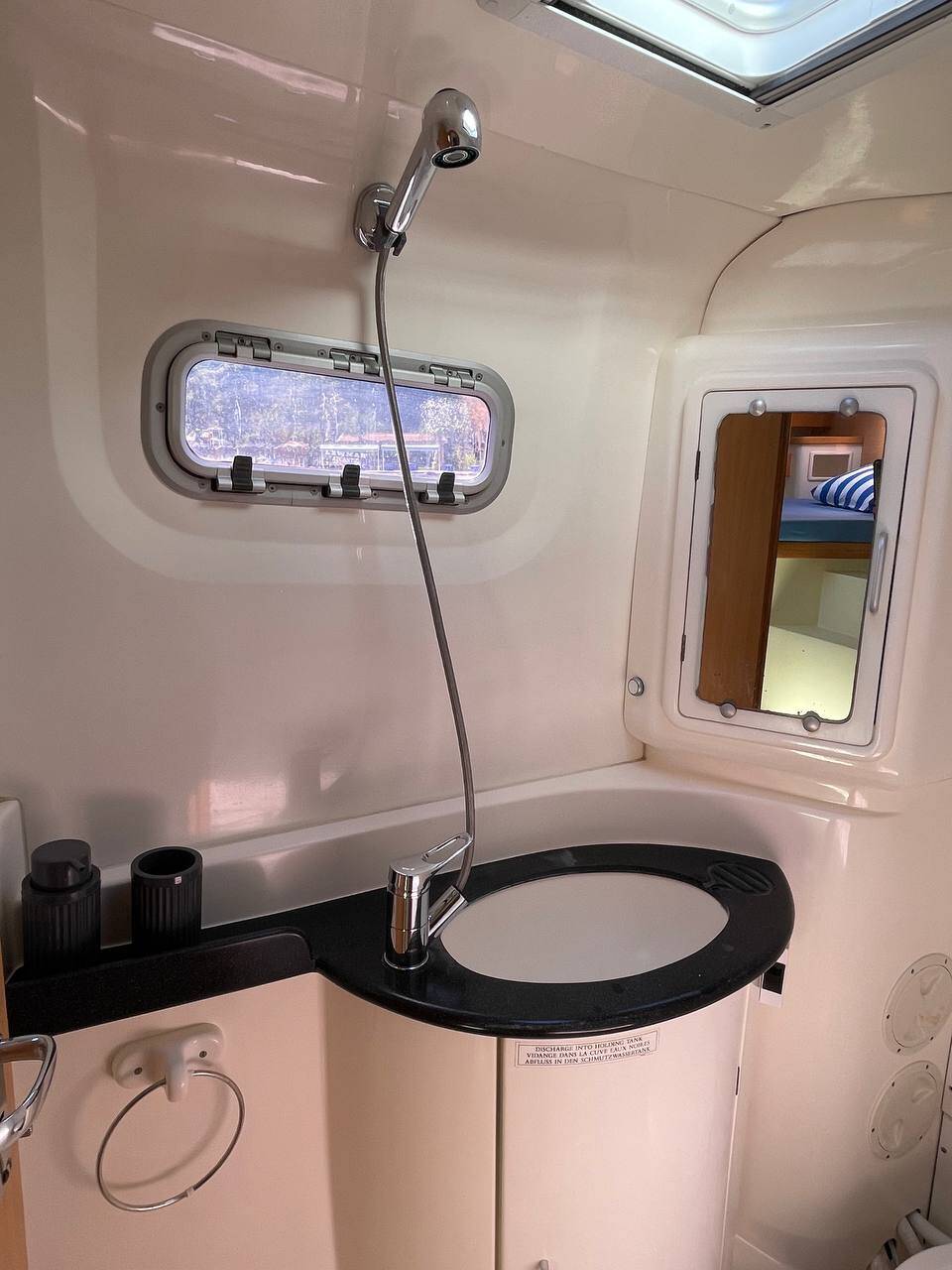Katamaran Leopard 4300 Emocean