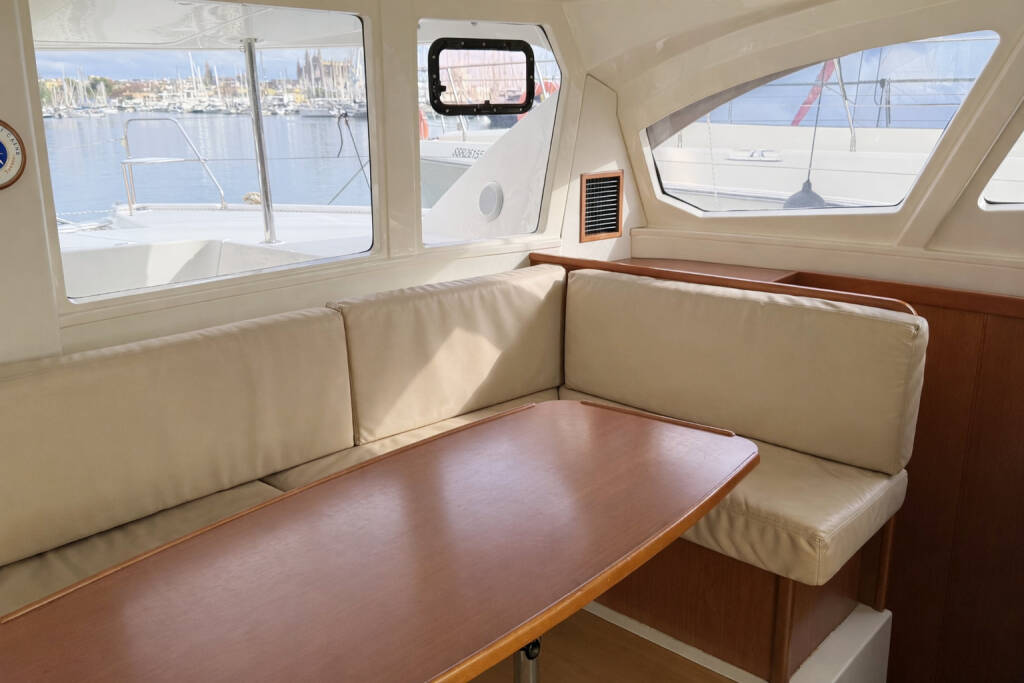 Leopard 44 Portals Vells