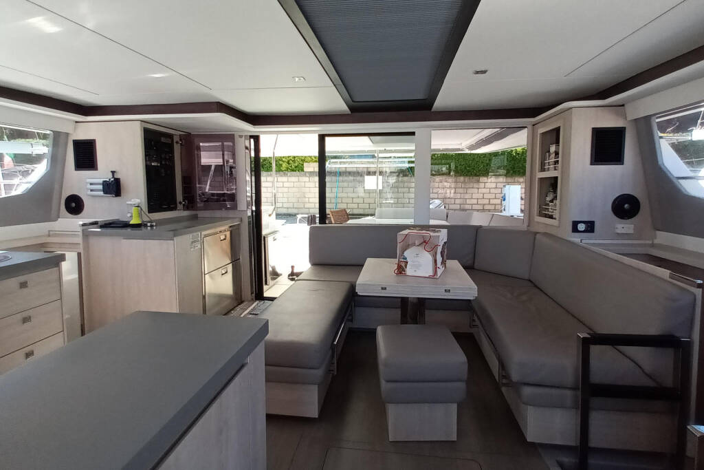 Leopard 45 Lady Mara