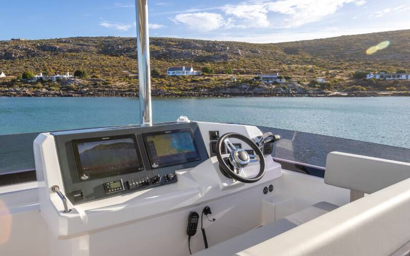 Power catamaran Leopard 46 PC Astro