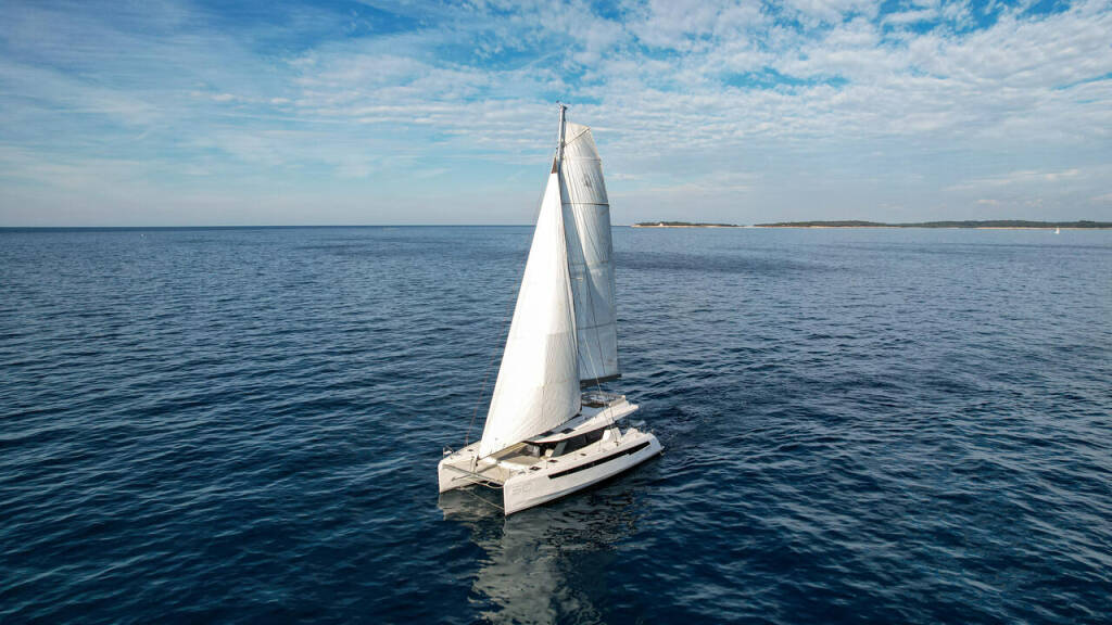 Katamaran Leopard 50 Solaia
