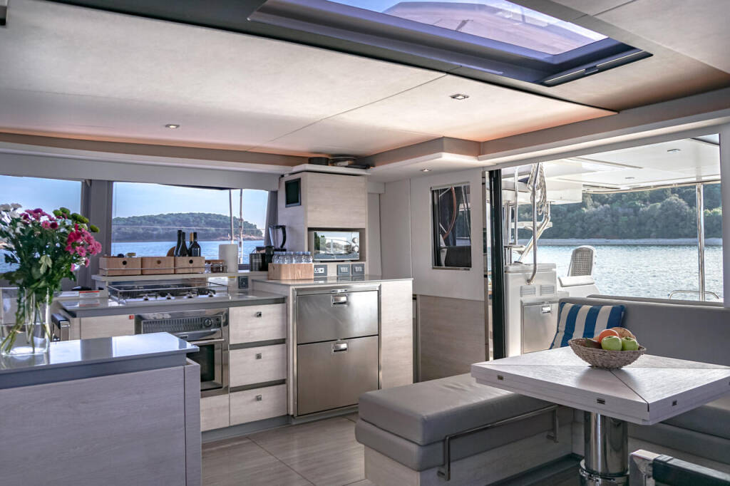 Katamaran Leopard 50 Solaia