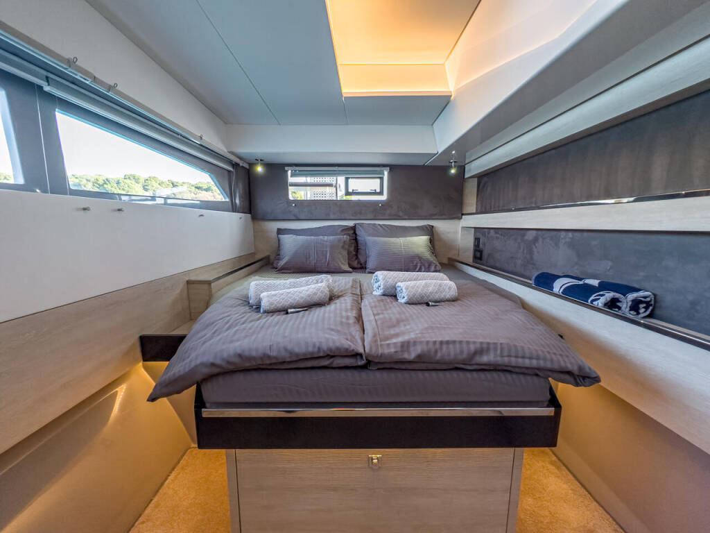 Katamaran Leopard 50 Solaia