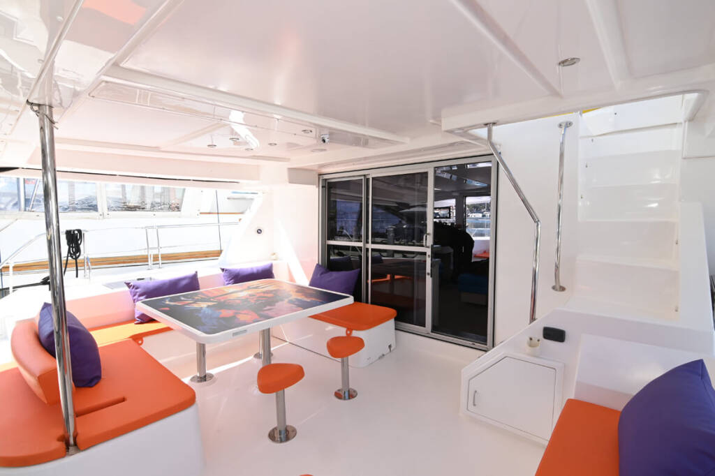 Leopard 51 PC Paradise Sea