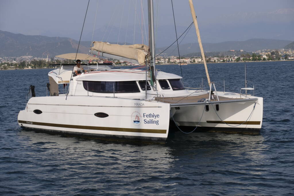 Katamaran Lipari 41 Mirada