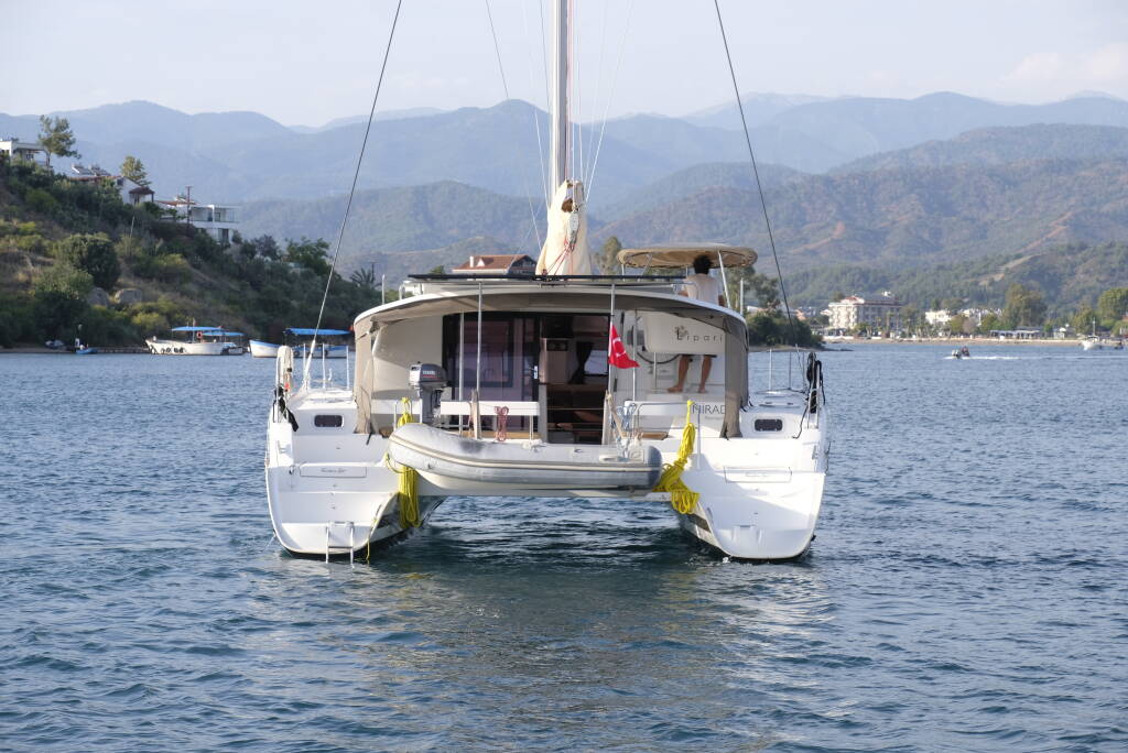 Katamaran Lipari 41 Mirada