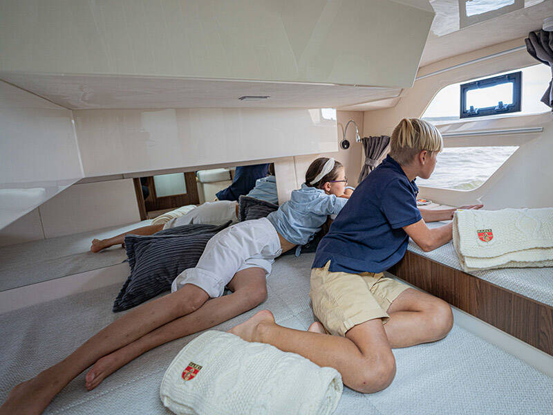 Marex 330 Scandinavia Malinkonija