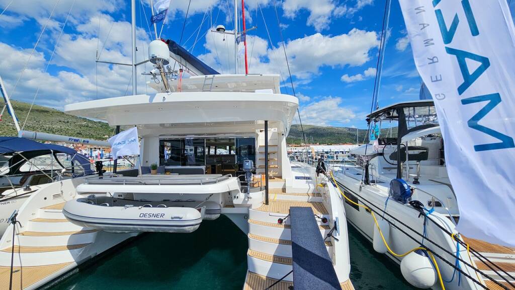 Catamaran Mazarin 55 October