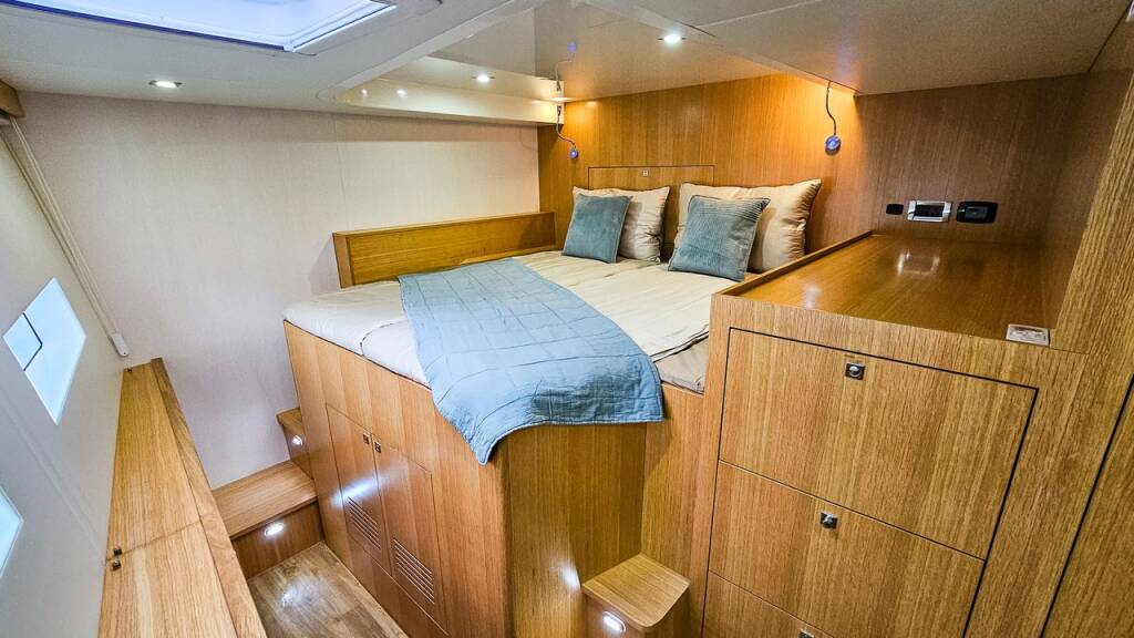 Catamaran Mazarin 55 October