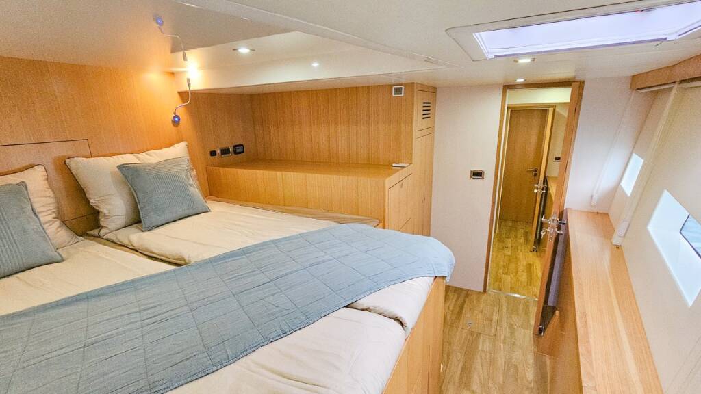 Catamaran Mazarin 55 October