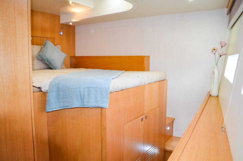 Catamaran Mazarin 55 October
